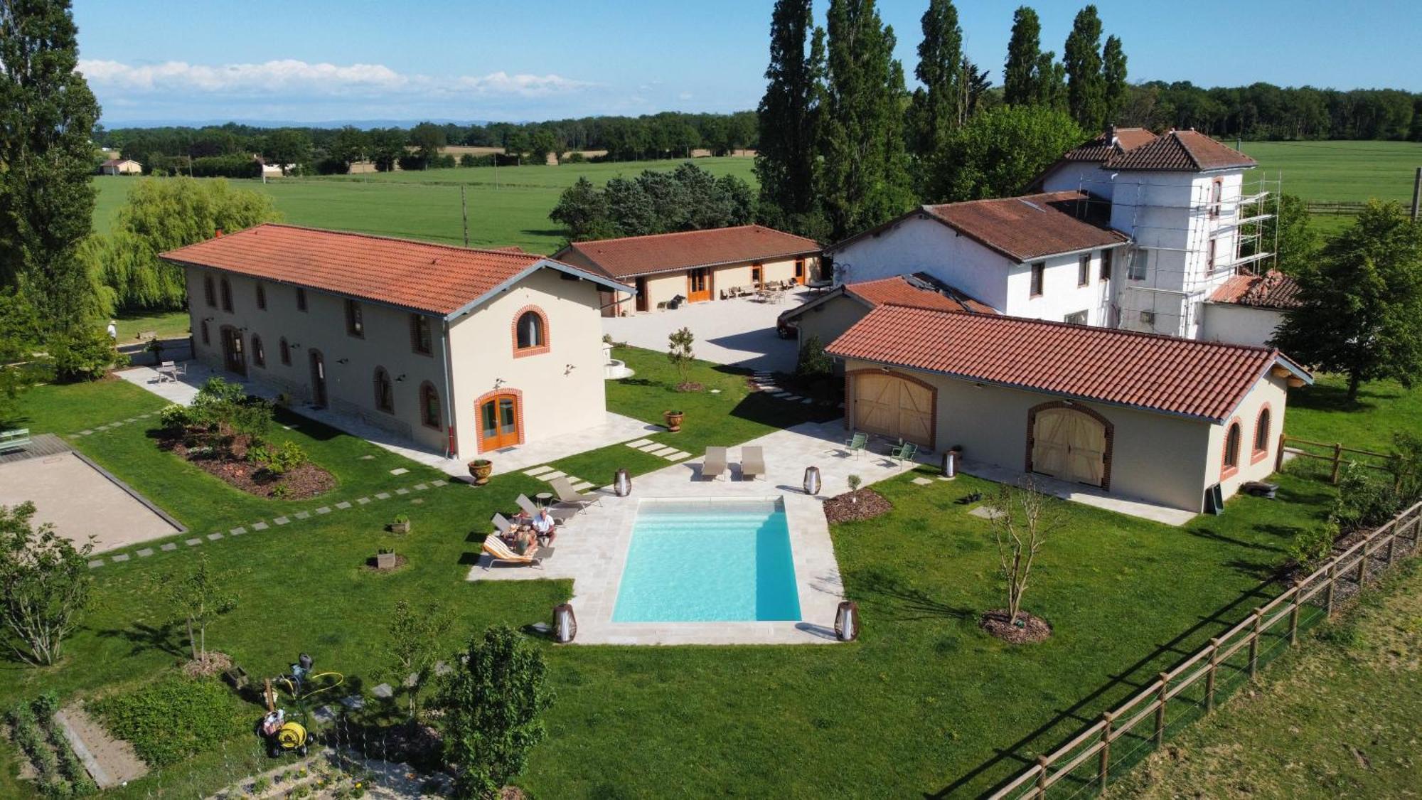 Le Domaine Du Pin Panzió Châtillon-sur-Chalaronne Kültér fotó